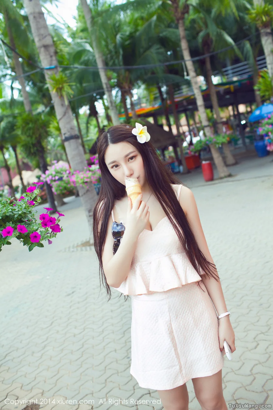 [XIUREN秀人网] 2014.05.26 No.139 刘奕宁Lynn