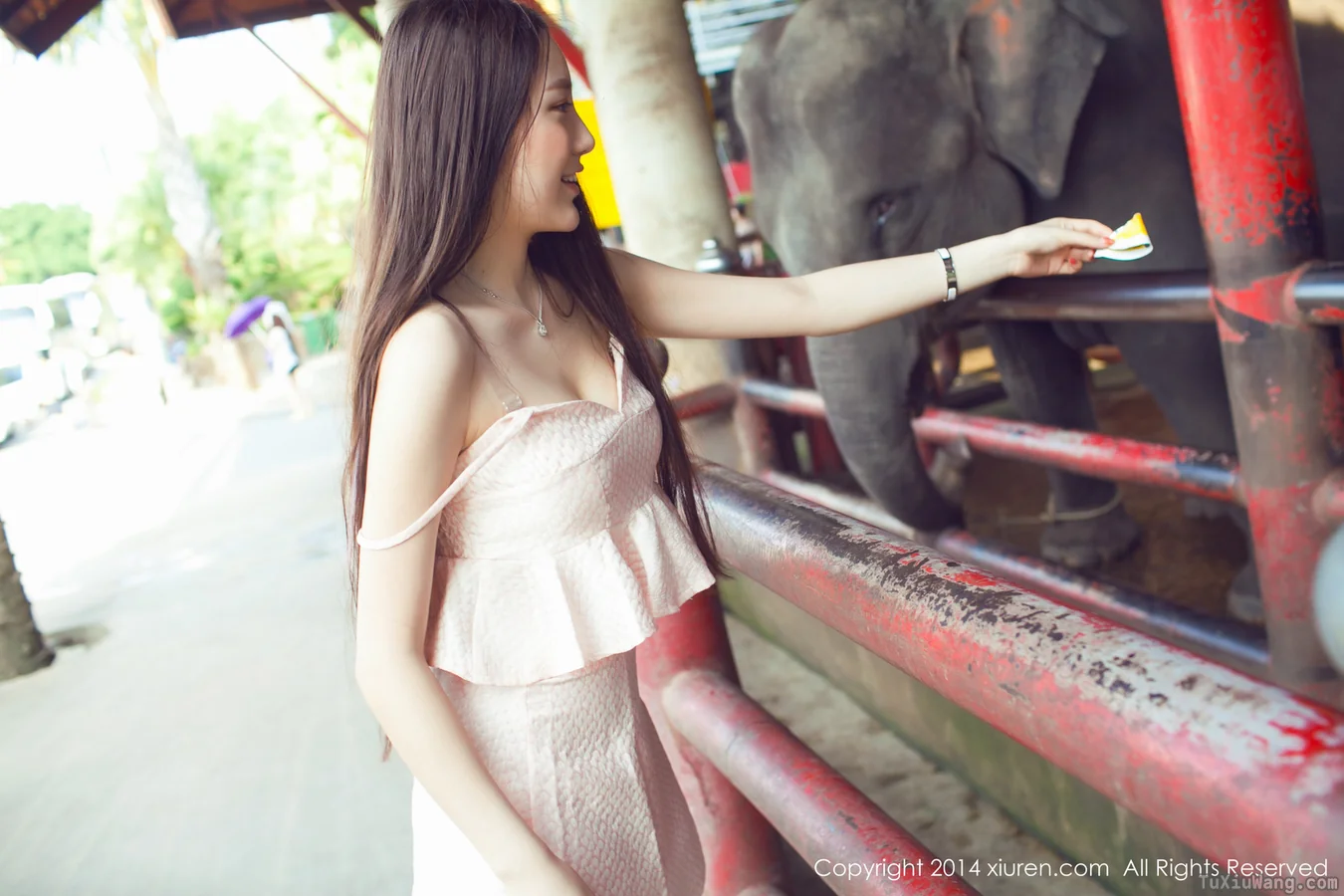 [XIUREN秀人网] 2014.05.26 No.139 刘奕宁Lynn