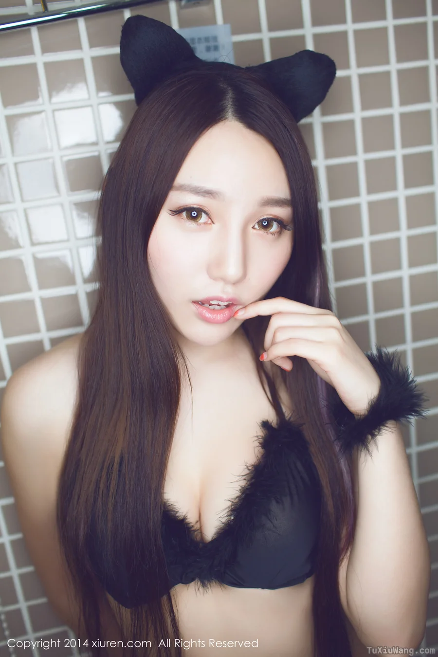 [XIUREN秀人网] 2014.05.26 No.139 刘奕宁Lynn