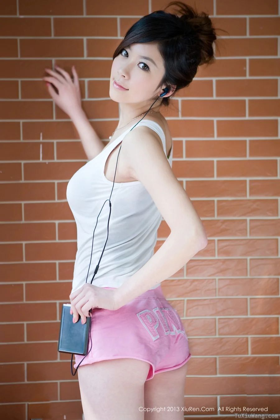 [XIUREN秀人网] 2013.09.24 No.16 加菲