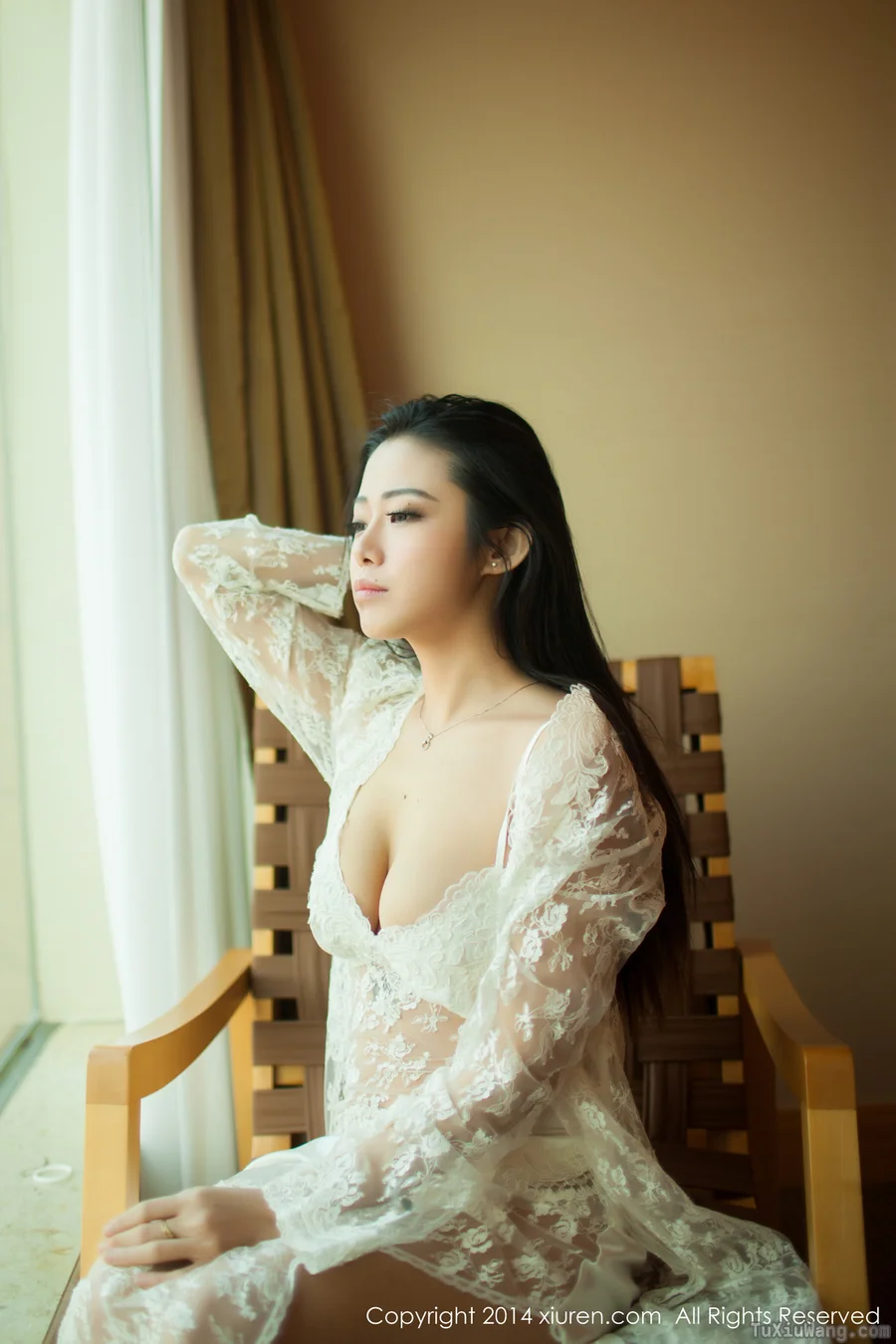 [XIUREN秀人网] 2014.06.20 No.161 luvian本能