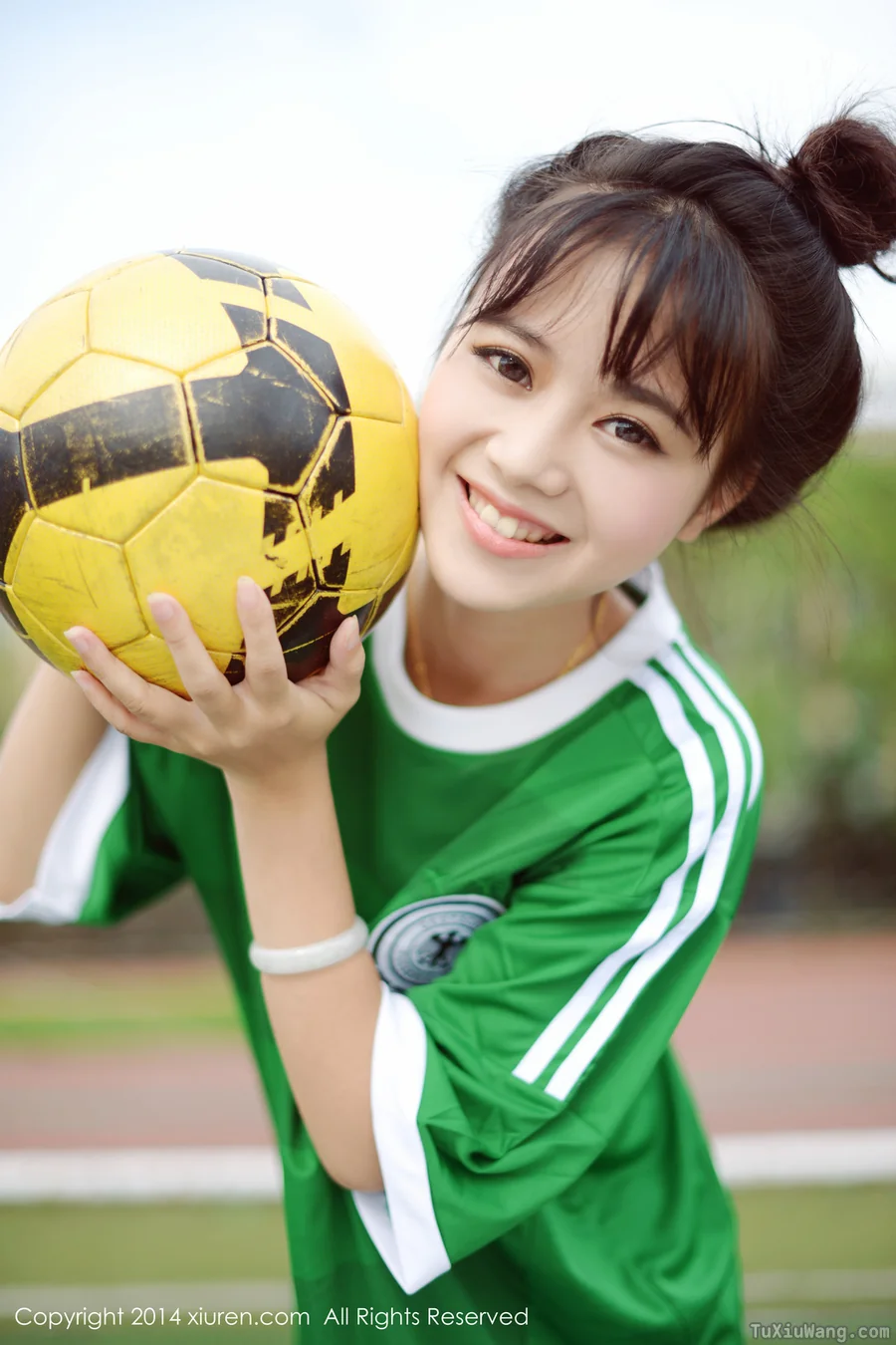 [XIUREN秀人网] 2014.07.05 No.170 toro羽住