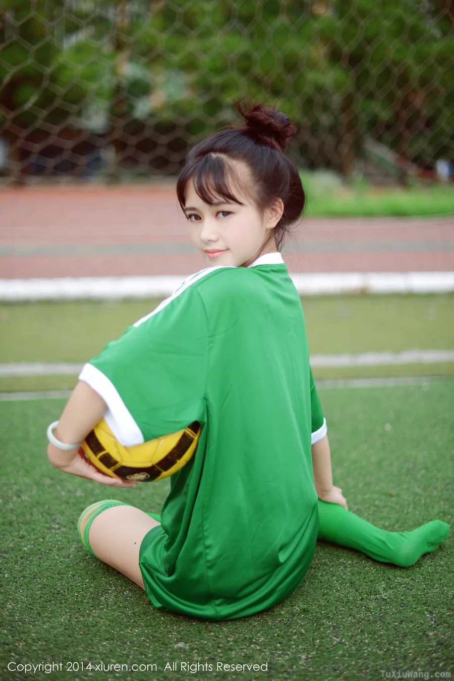 [XIUREN秀人网] 2014.07.05 No.170 toro羽住