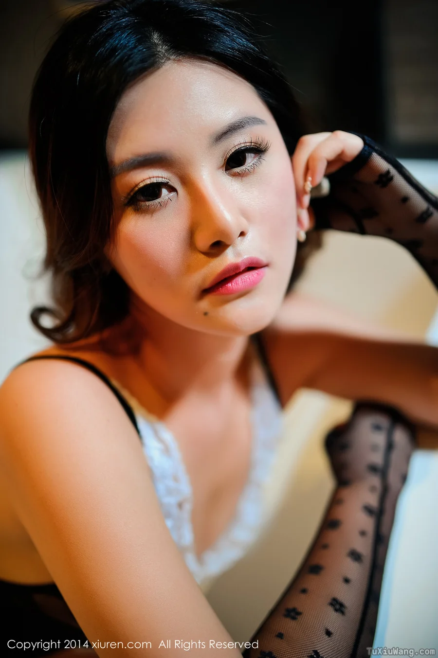 [XIUREN秀人网] 2014.07.08 No.173 狐狸小姐Adela