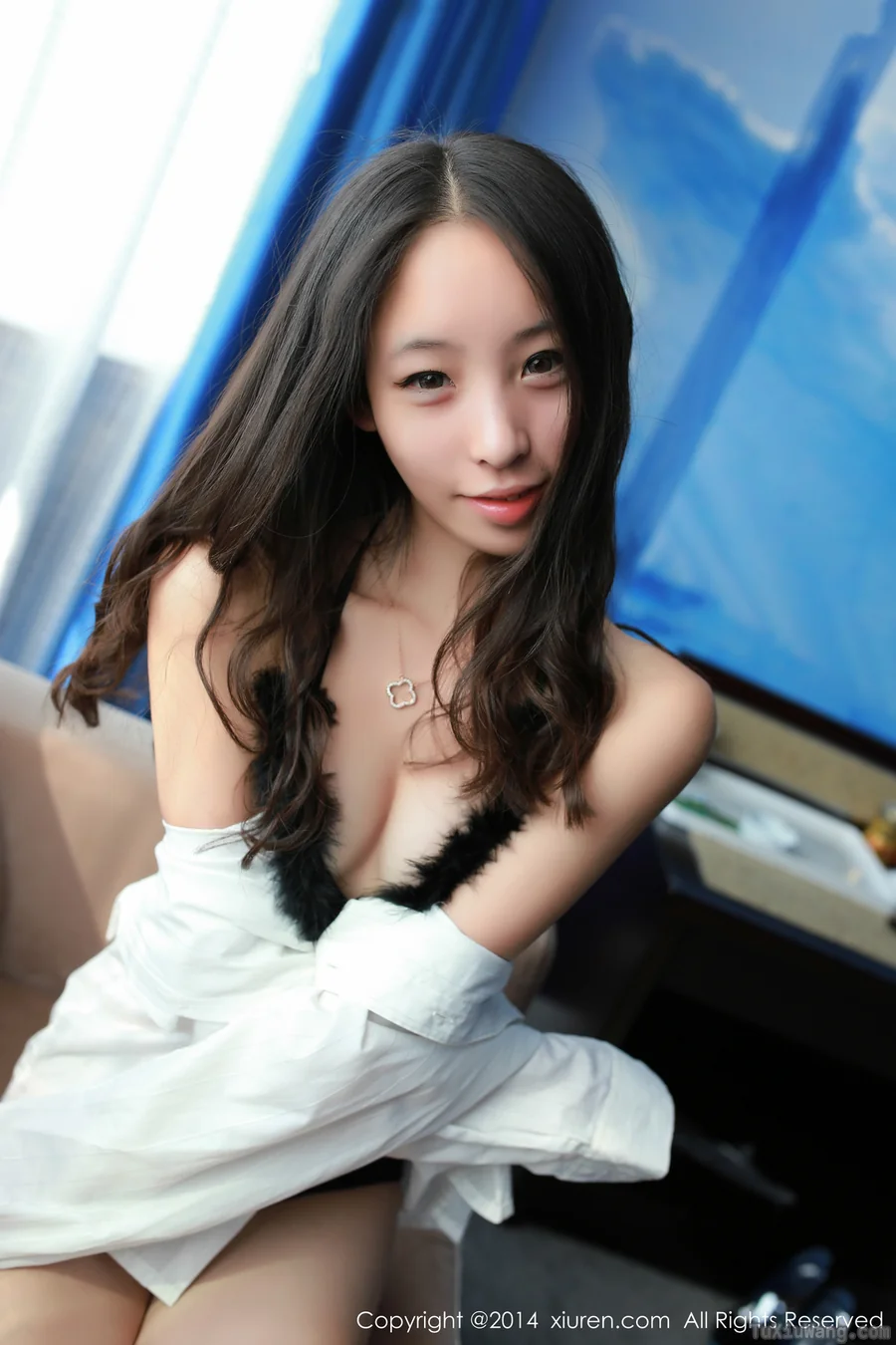 [XIUREN秀人网] 2014.10.14 No.223 梓萱Crystal