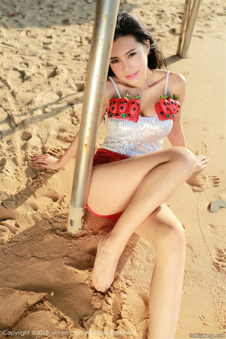 [XIUREN秀人网] 2015.01.01 No.267 绮里嘉ula