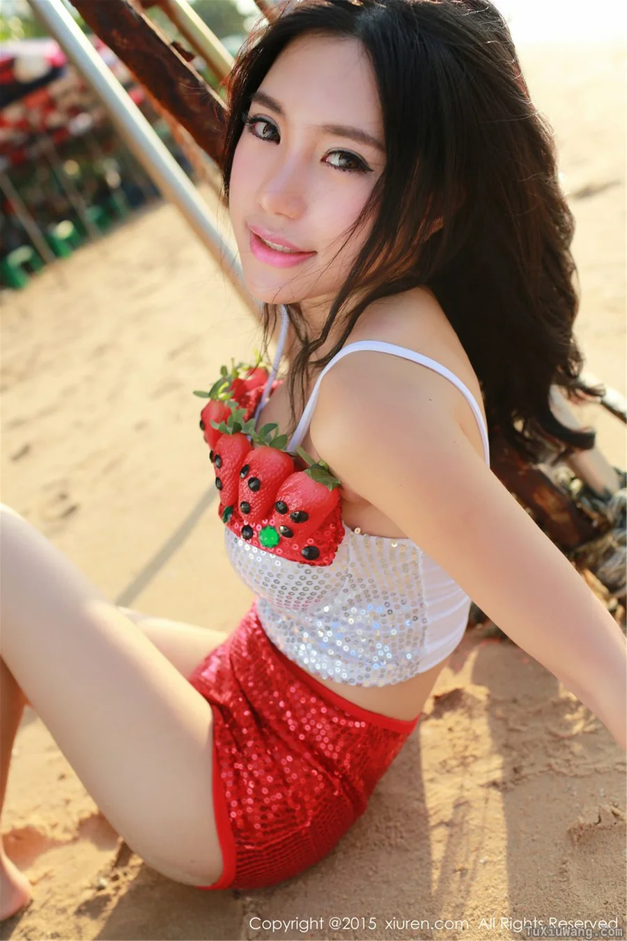[XIUREN秀人网] 2015.01.01 No.267 绮里嘉ula