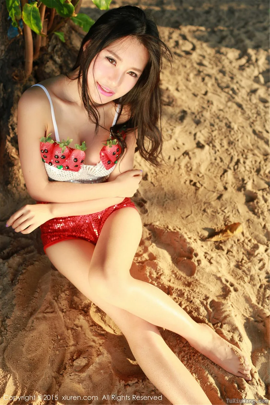[XIUREN秀人网] 2015.01.01 No.267 绮里嘉ula