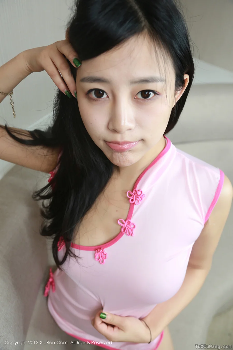 [XIUREN秀人网] 2013.10.09 No.27 易欣viya