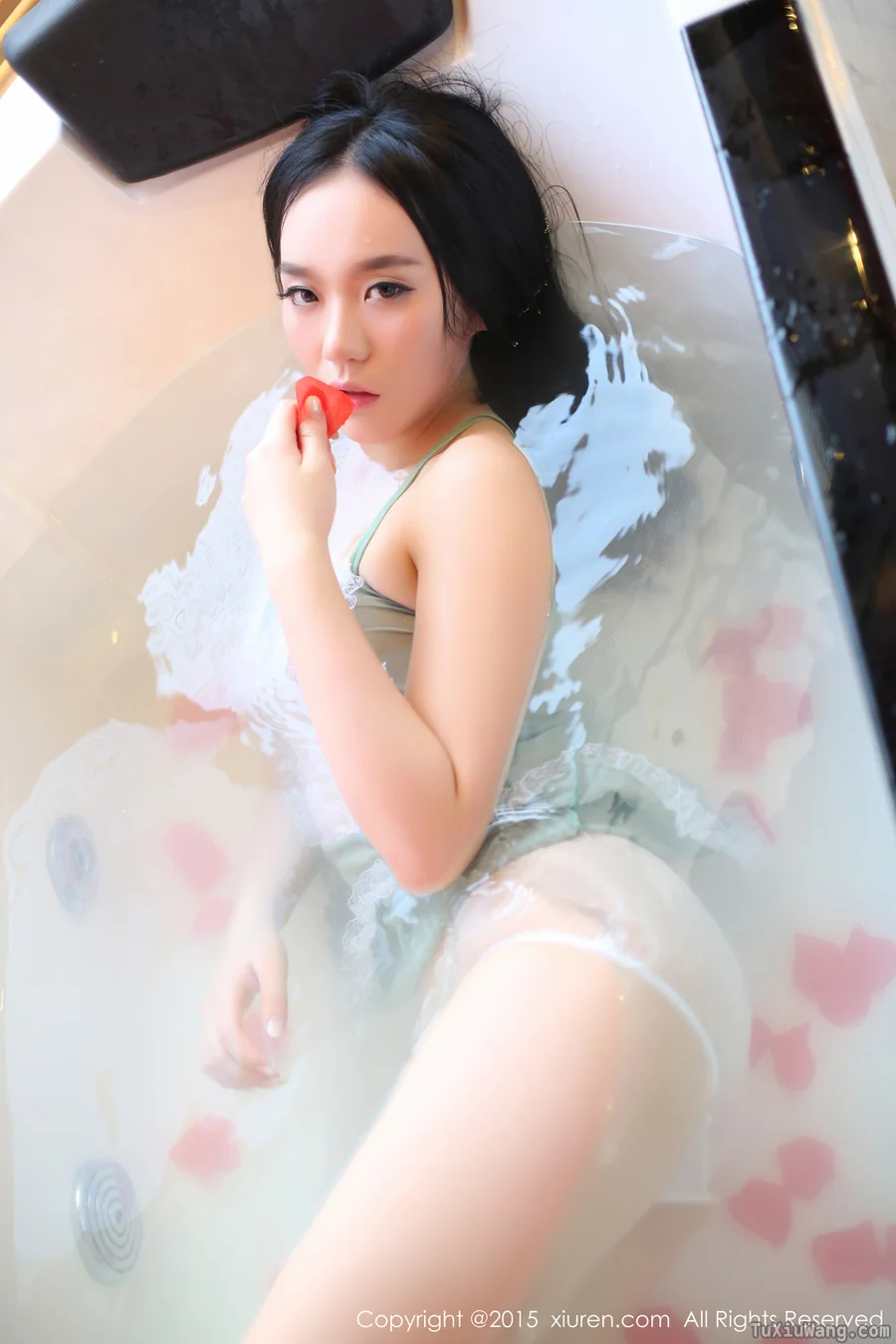 [XIUREN秀人网] 2015.01.07 No.273 Jennifer小若