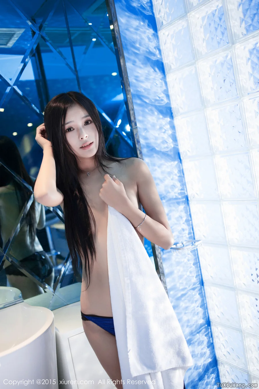 [XIUREN秀人网] 2015.02.15 No.299 骄傲的李雨昕