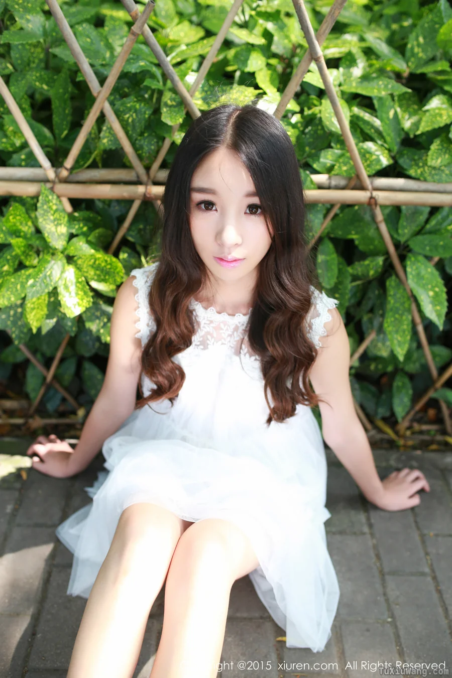 [XIUREN秀人网] 2015.08.05 No.371 梓萱Crystal