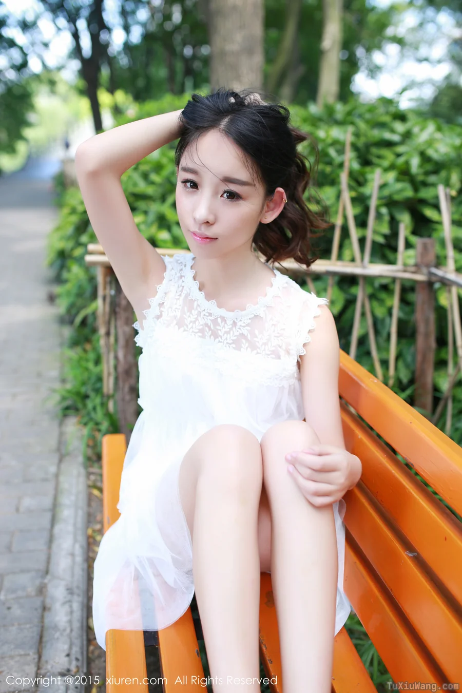 [XIUREN秀人网] 2015.08.05 No.371 梓萱Crystal