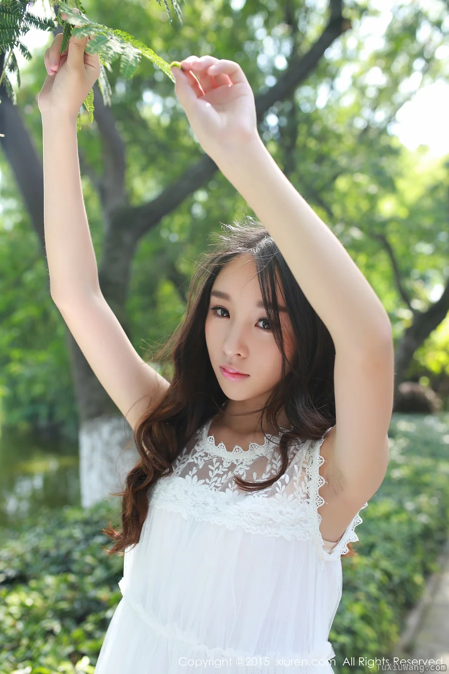 [XIUREN秀人网] 2015.08.05 No.371 梓萱Crystal