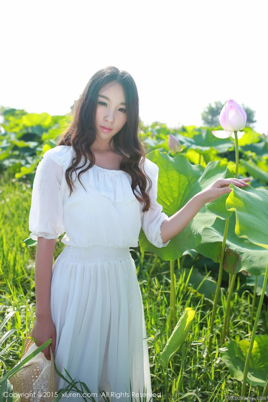 [XIUREN秀人网] 2015.08.05 No.371 梓萱Crystal