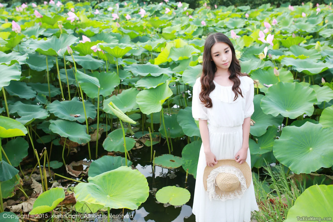 [XIUREN秀人网] 2015.08.05 No.371 梓萱Crystal