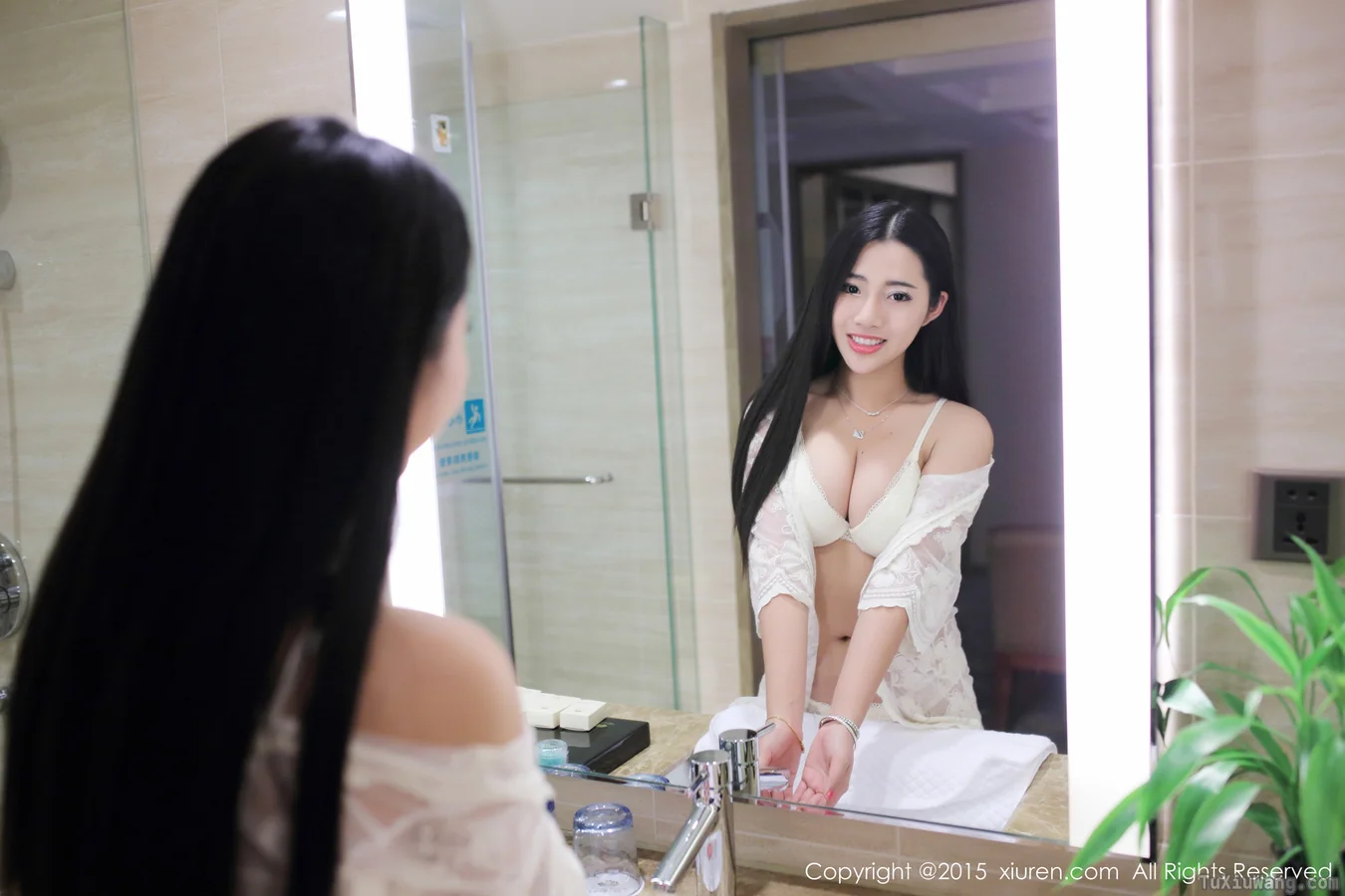 [XIUREN秀人网] 2015.08.10 No.375 嘉嘉Tiffany