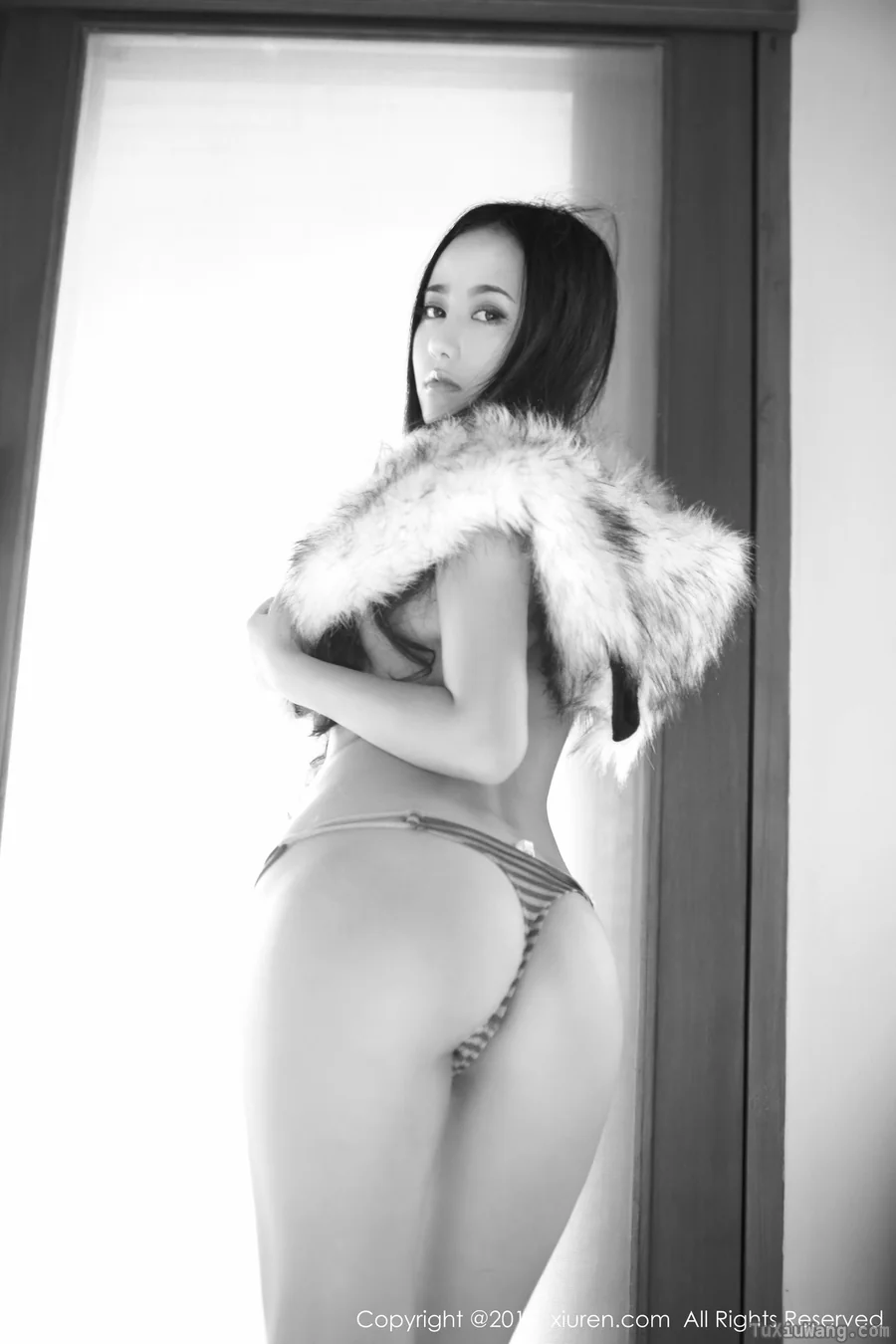 [XIUREN秀人网] 2016.02.25 No.487 Manuela玛鲁娜