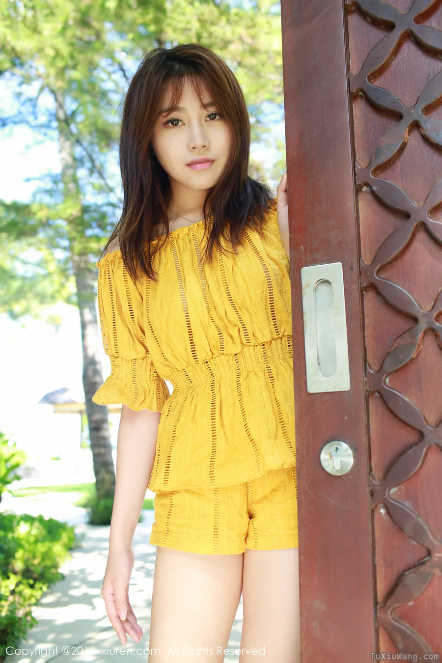 [XIUREN秀人网] 2016.06.15 No.542 许诺Sabrina