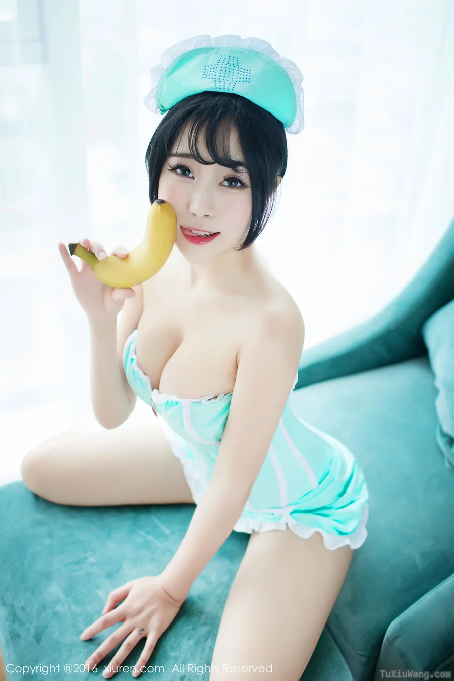 [XIUREN秀人网] 2016.06.23 No.550 兜豆靓Youlina