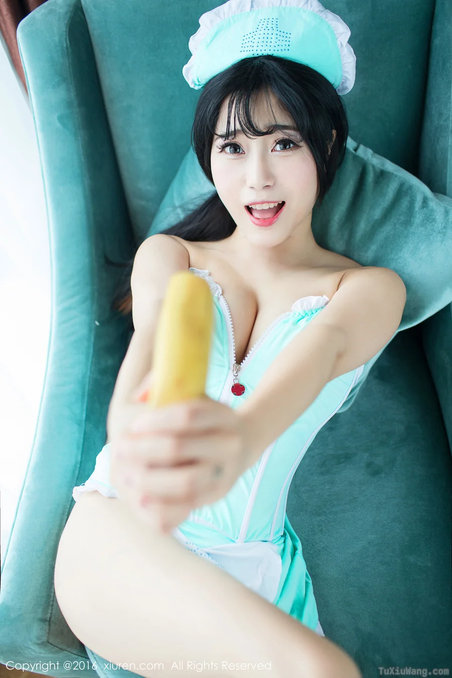 [XIUREN秀人网] 2016.06.23 No.550 兜豆靓Youlina