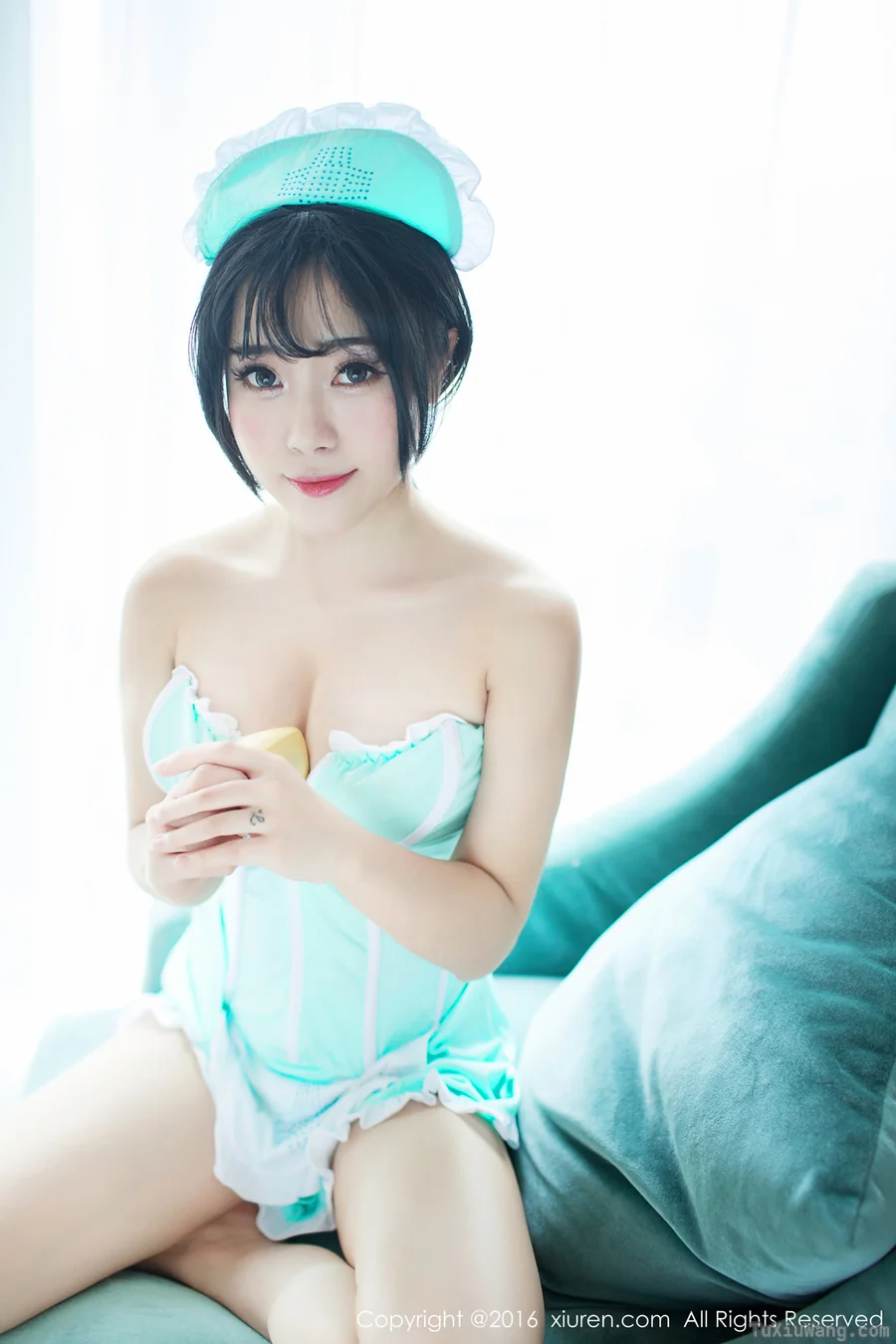 [XIUREN秀人网] 2016.06.23 No.550 兜豆靓Youlina