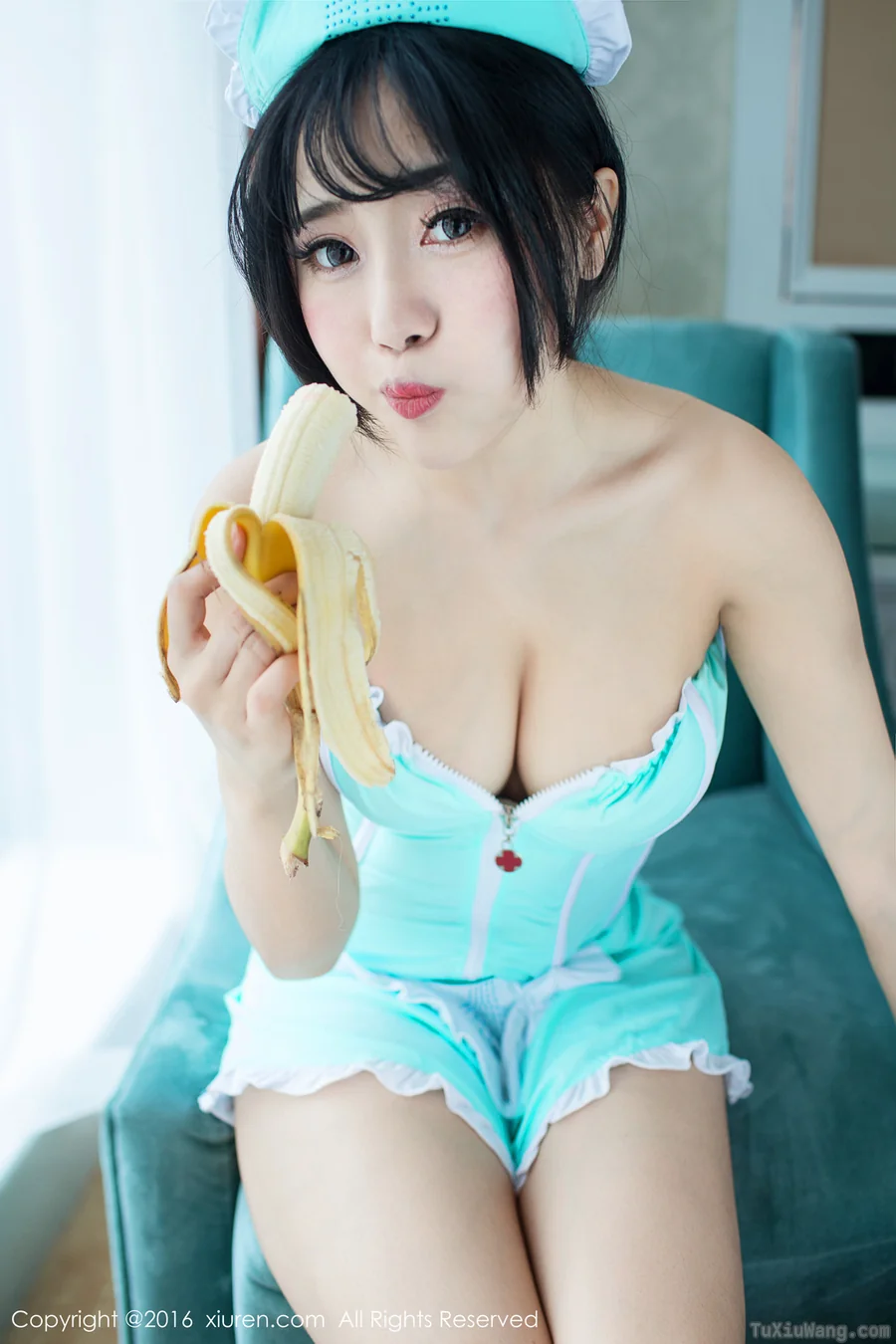 [XIUREN秀人网] 2016.06.23 No.550 兜豆靓Youlina