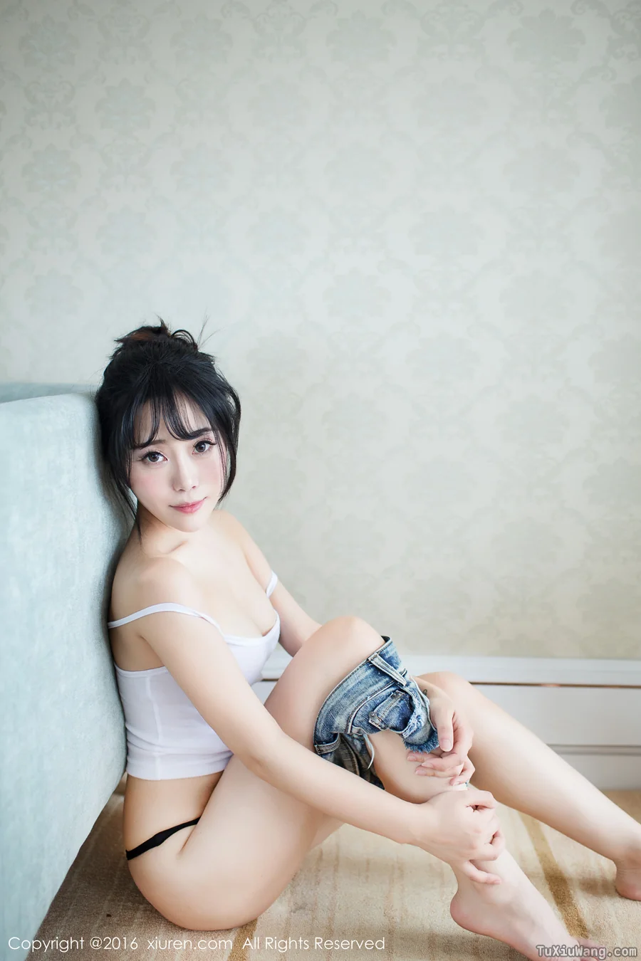 [XIUREN秀人网] 2016.06.23 No.550 兜豆靓Youlina