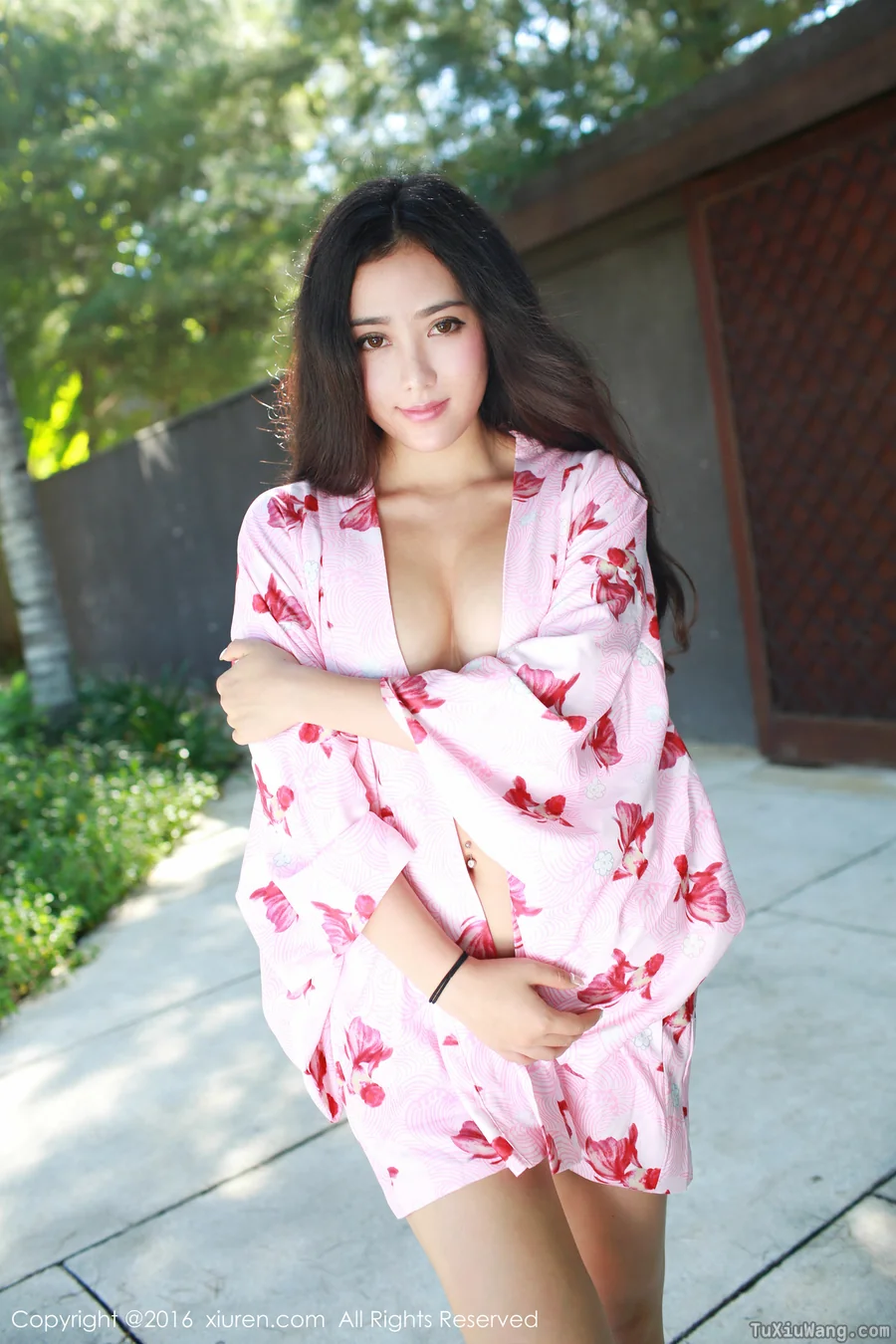 [XIUREN秀人网] 2016.07.01 No.554 Manuela玛鲁娜