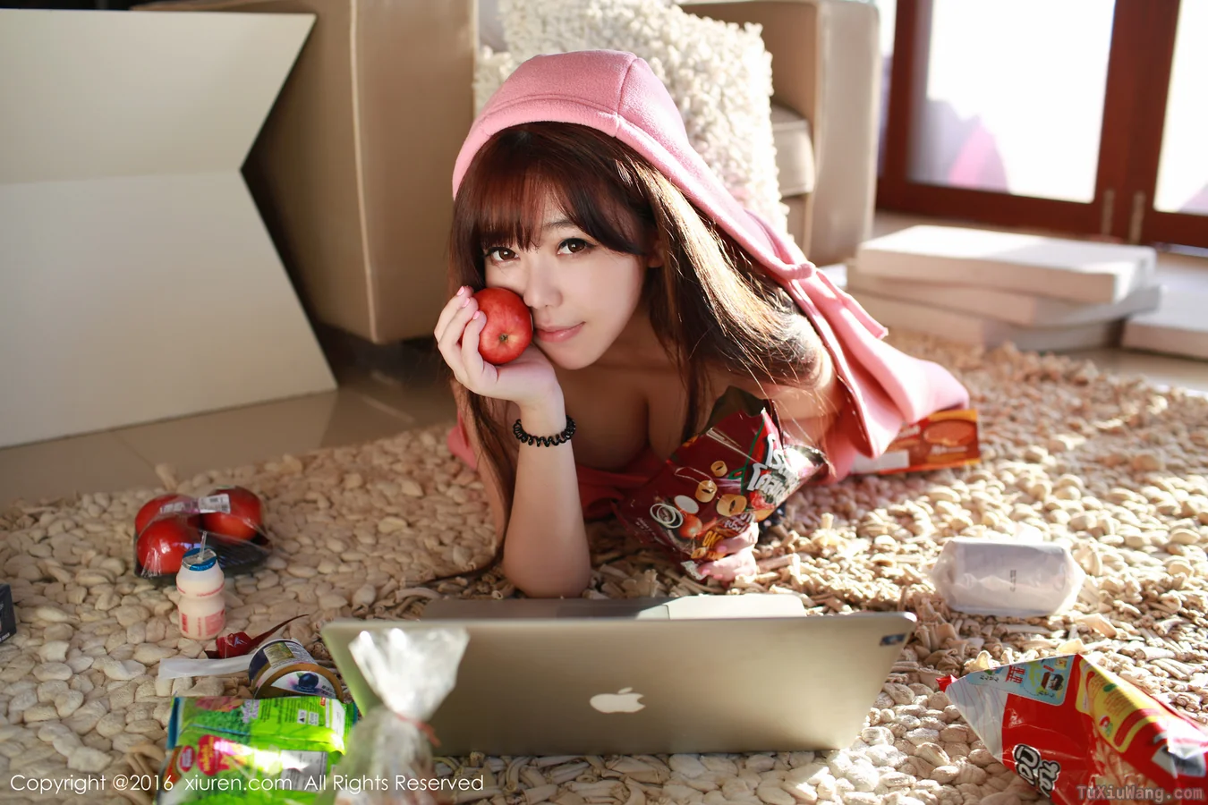 [XIUREN秀人网] 2016.07.28 No.567 刘飞儿Faye