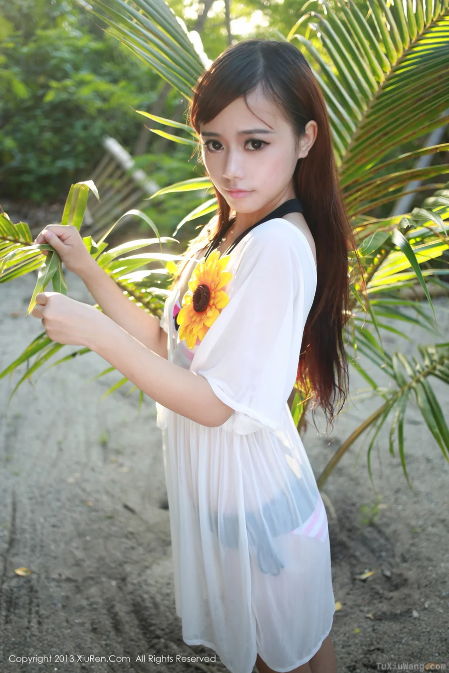 [XIUREN秀人网] 2013.12.16 No.65 toro羽住