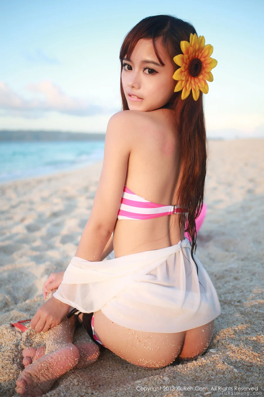 [XIUREN秀人网] 2013.12.16 No.65 toro羽住