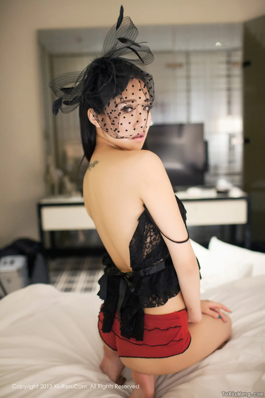 [XIUREN秀人网] 2013.12.22 No.67 于大小姐