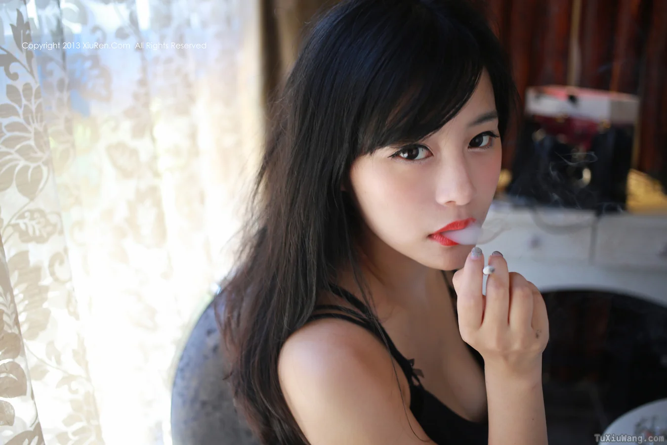 [XIUREN秀人网] 2013.09.10 No.7 易欣viya