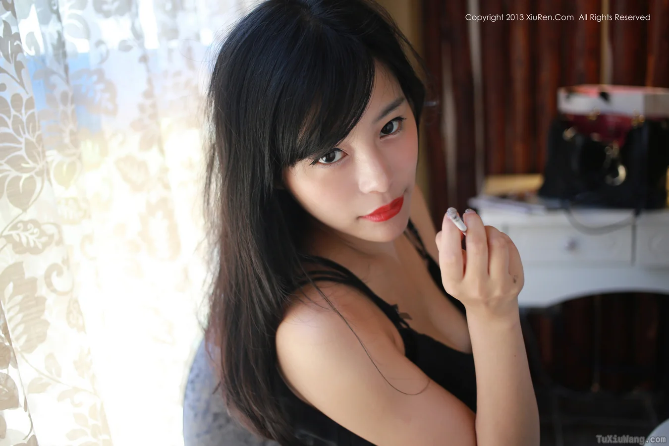 [XIUREN秀人网] 2013.09.10 No.7 易欣viya