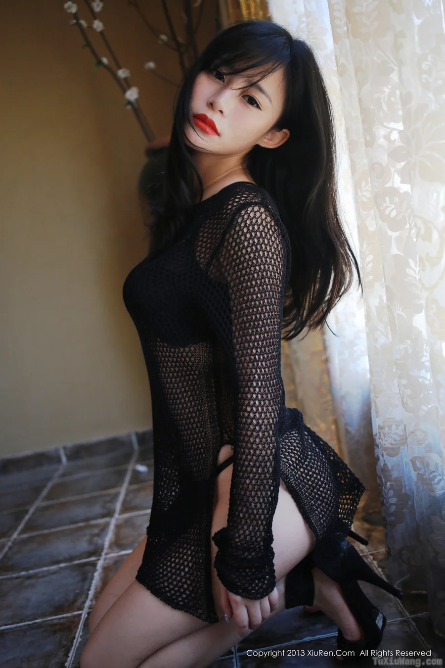 [XIUREN秀人网] 2013.09.10 No.7 易欣viya