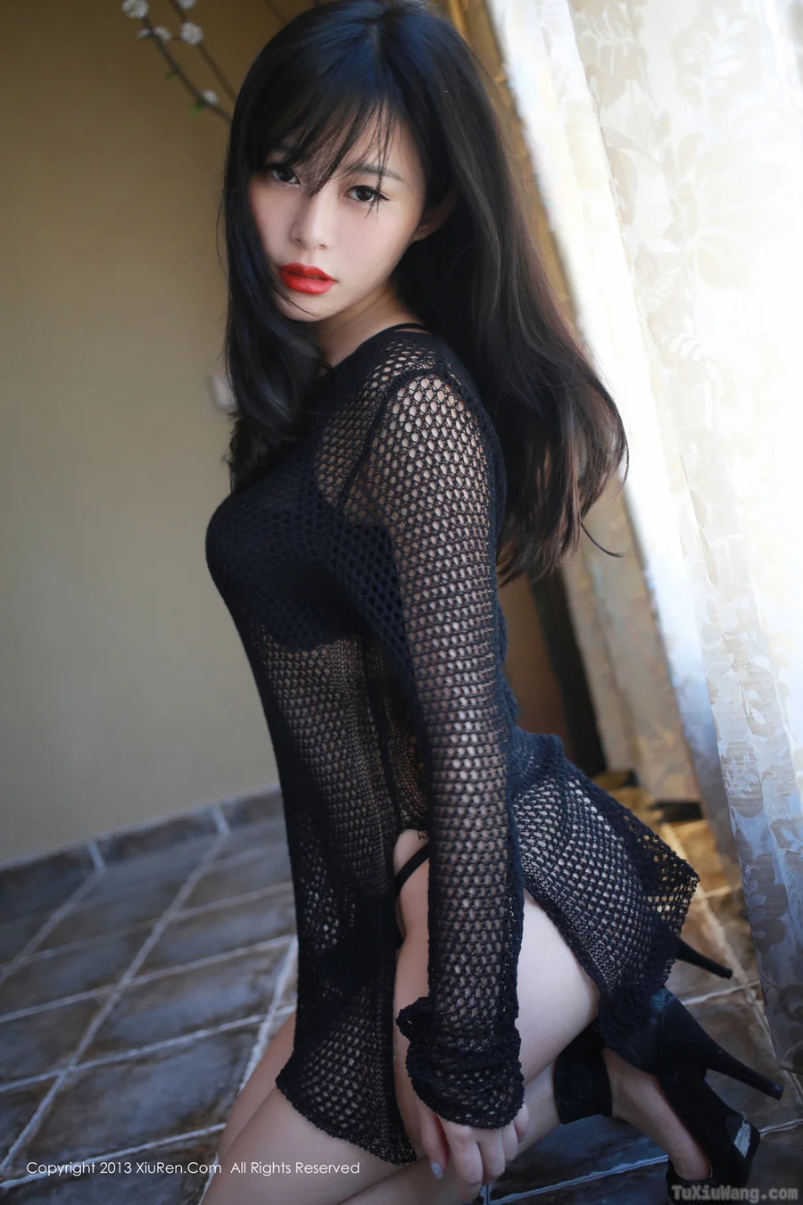 [XIUREN秀人网] 2013.09.10 No.7 易欣viya