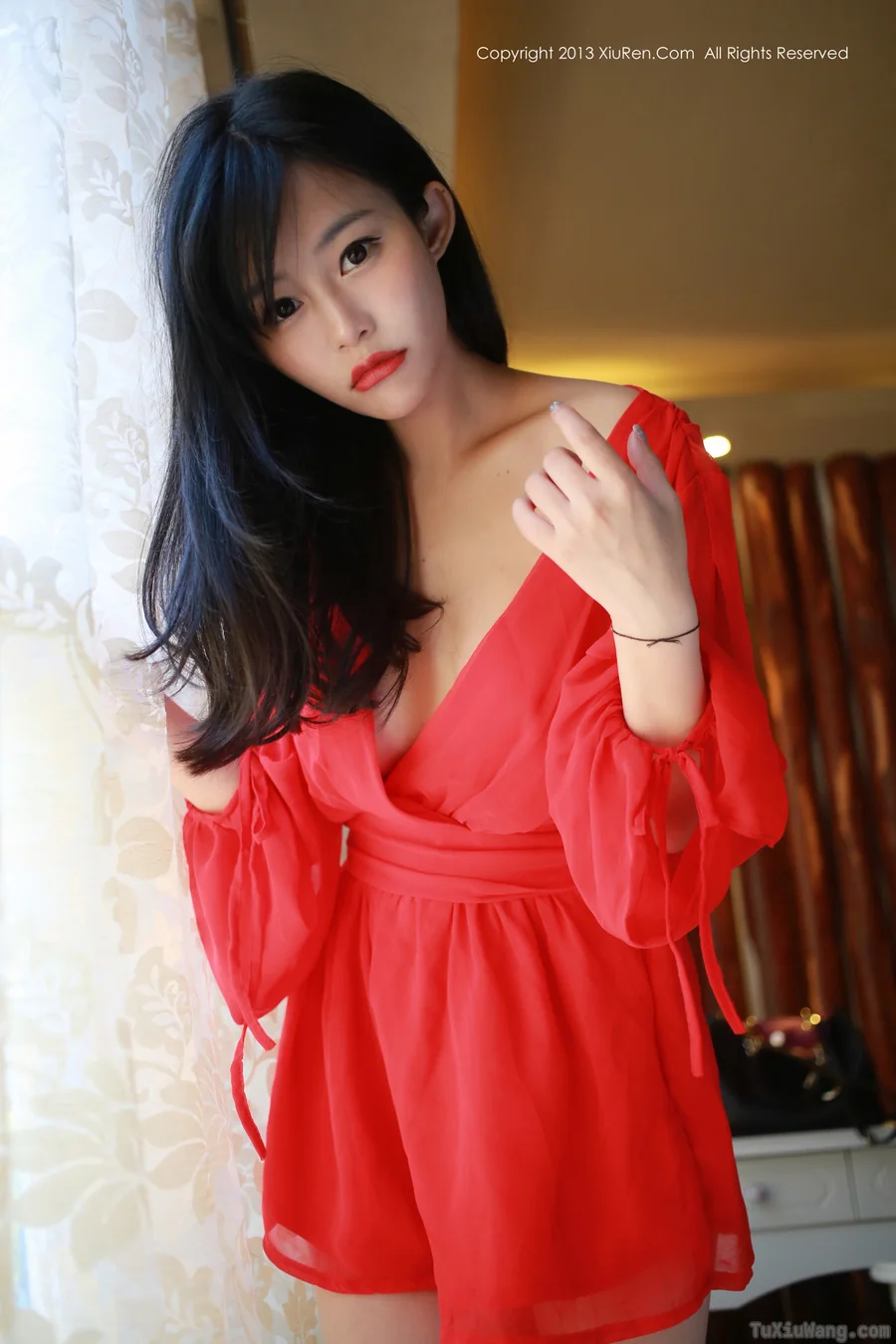 [XIUREN秀人网] 2013.09.10 No.7 易欣viya