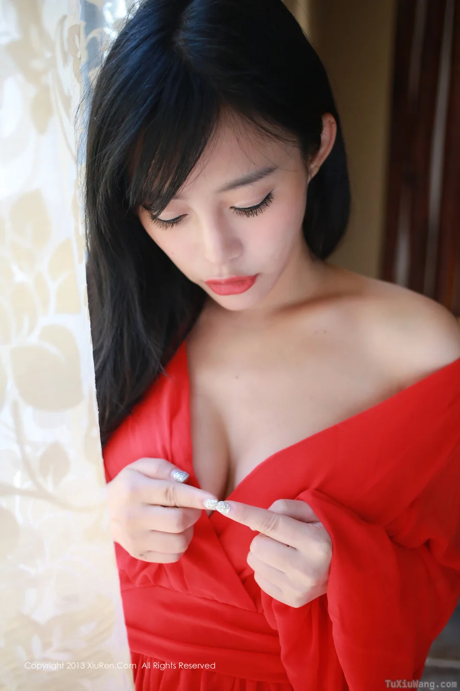 [XIUREN秀人网] 2013.09.10 No.7 易欣viya