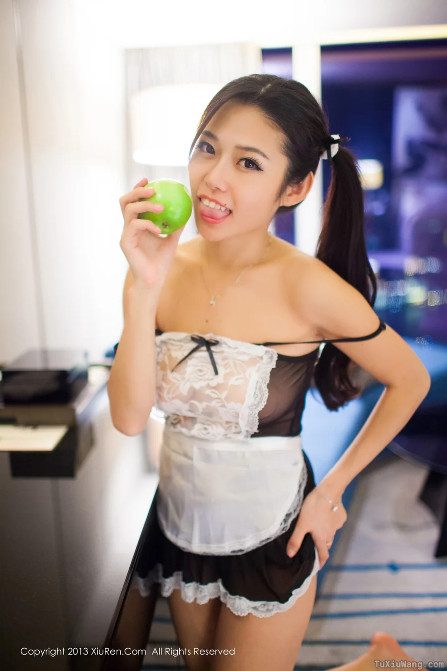 [XIUREN秀人网] 2013.12.31 No.76 luvian本能